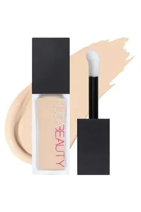 HUDA BEAUTY #FAUXFILTER Luminous Matte Liquid Concealer - Anticernes liquide